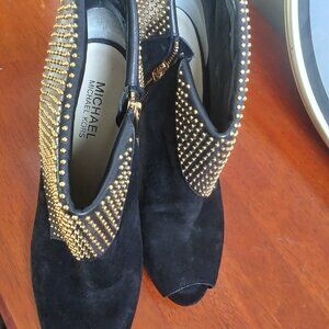 MICHAEL Michael Kors Krista Peep Toe Studded Booties Shoes Suede Black Sz 10M
